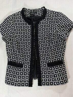 Etcetera Black & White Embroidered Floral Short Sleeve Jacket Size 4